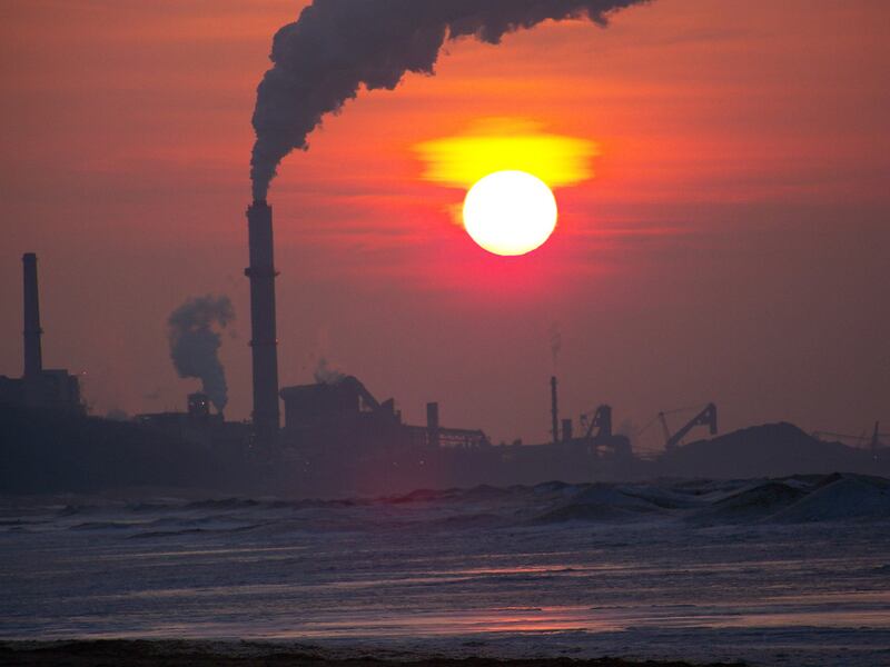 galleries/2012/06/30/dirtiest-beaches-in-america-indiana-to-maine-florida-to-california/dirtiest-beaches-9-indiana-dunes_vwdyrb