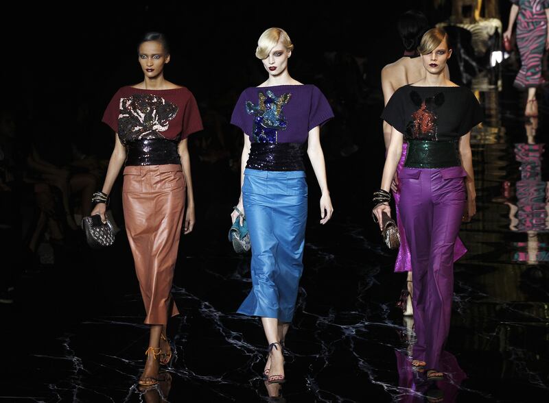 galleries/2013/10/03/marc-jacobs-s-9-greatest-hits-at-louis-vuitton-photos/louis-vuitton-hits-4_ld8eti