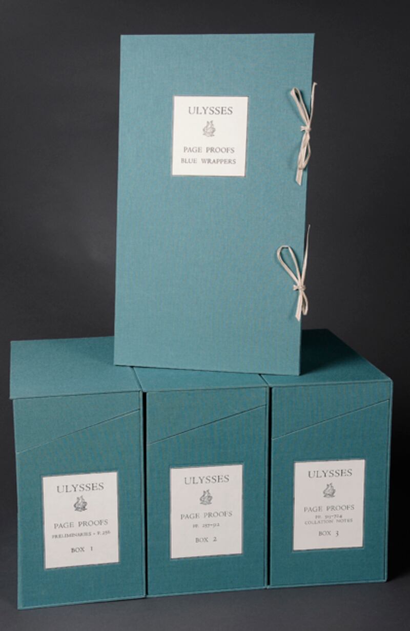 galleries/2012/06/16/librarians-who-hated-ulysses-letters/librarians-ulysses-fifty-shades-after1_jvvdkl