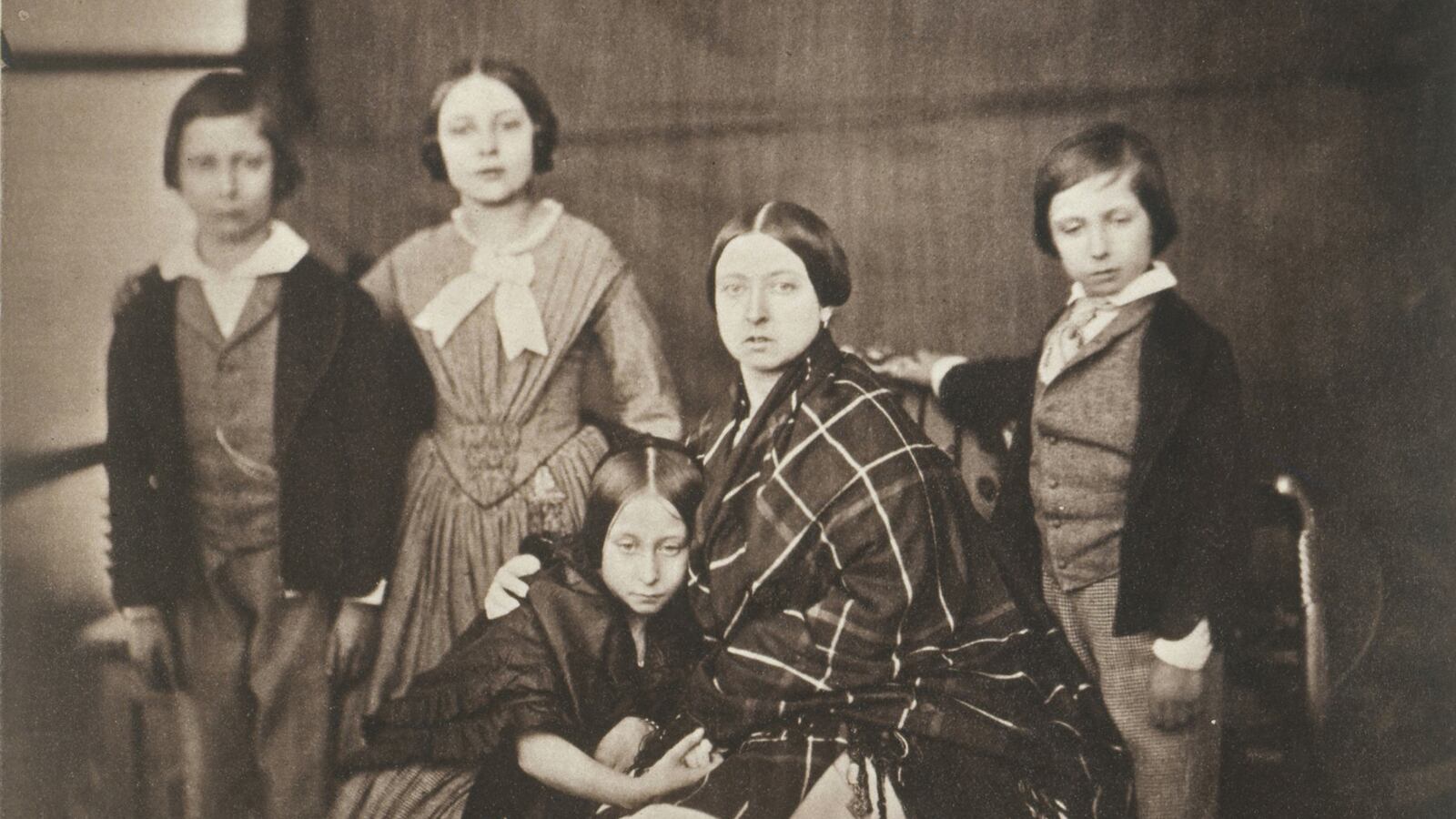 articles/2014/01/29/unseen-photos-of-queen-victoria/140129-queen-victoria-sykes-tease_rhkdrw