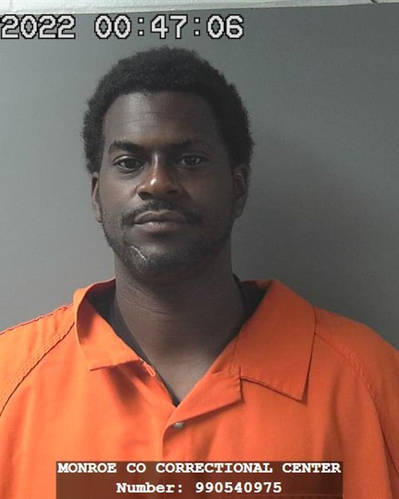 Eric_Montgomery_o6hok8