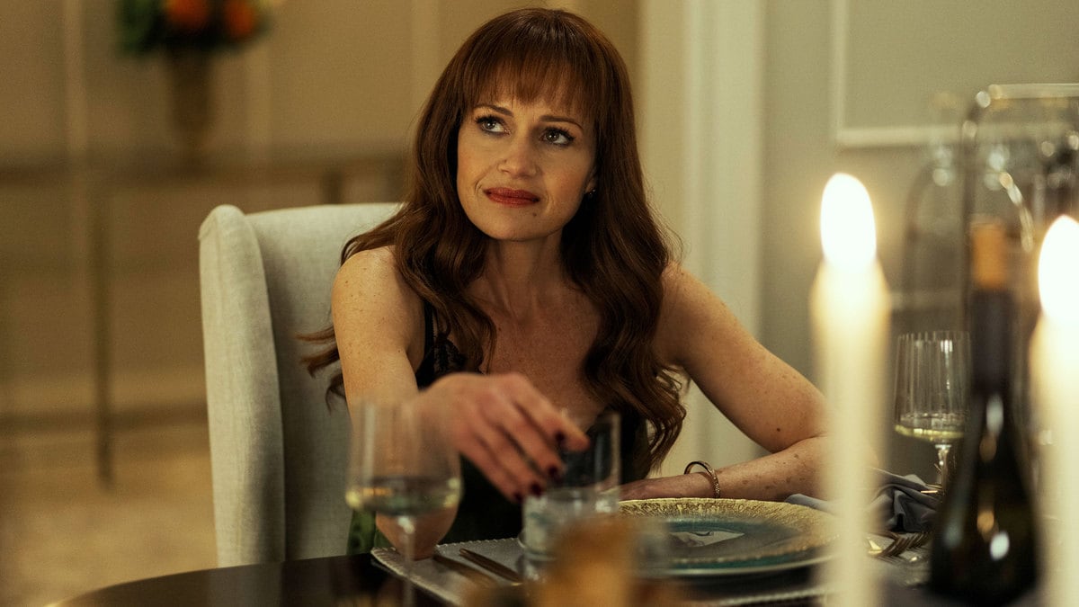Photo still of Carla Gugino in 'Fall of the House of Usher'