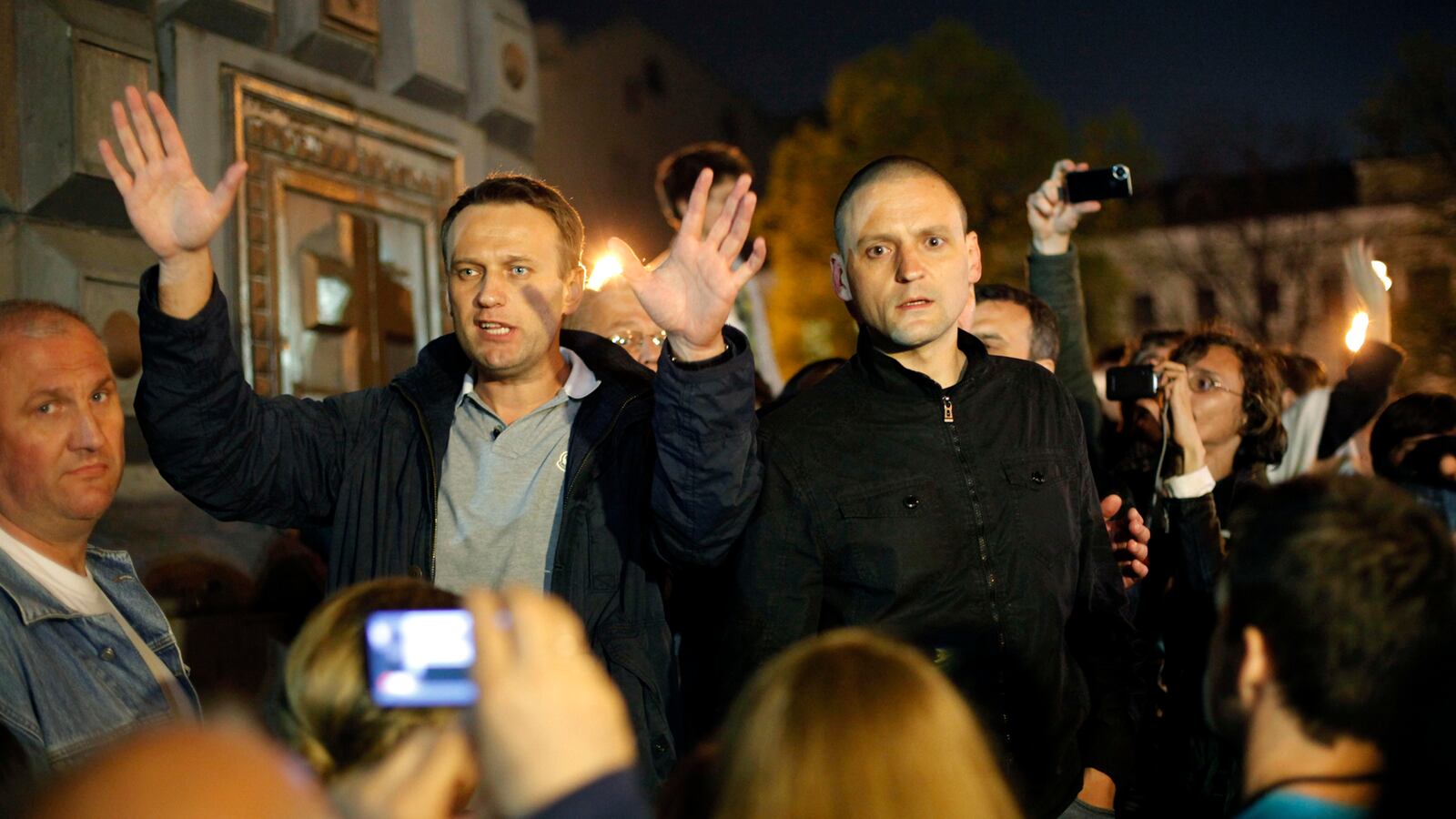 cheats/2012/05/08/hundreds-protest-putin-inauguration/russian-protests-putin-cheat_imnfgz