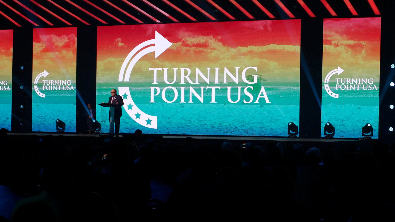 GettyImages-1189639779_l4flpt