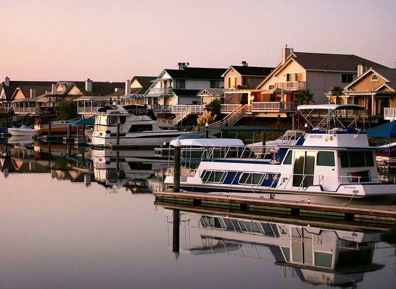 galleries/2011/06/10/skin-cancer-cities/skin-cancer-cities-sacramento-california_upwzux