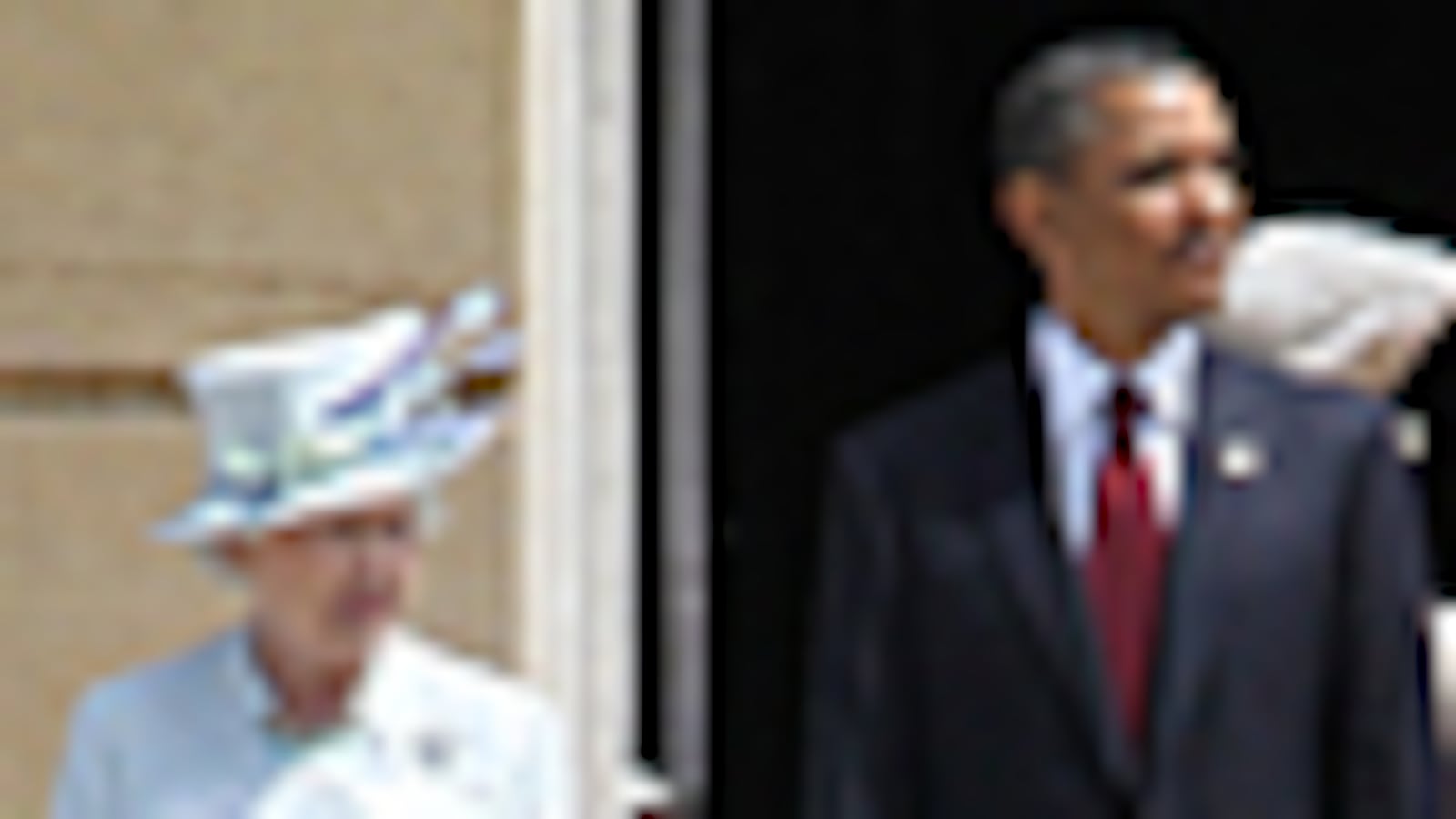 cheats/2011/05/24/obama-meets-queen-at-palace/obama-european-tour_cfa56f