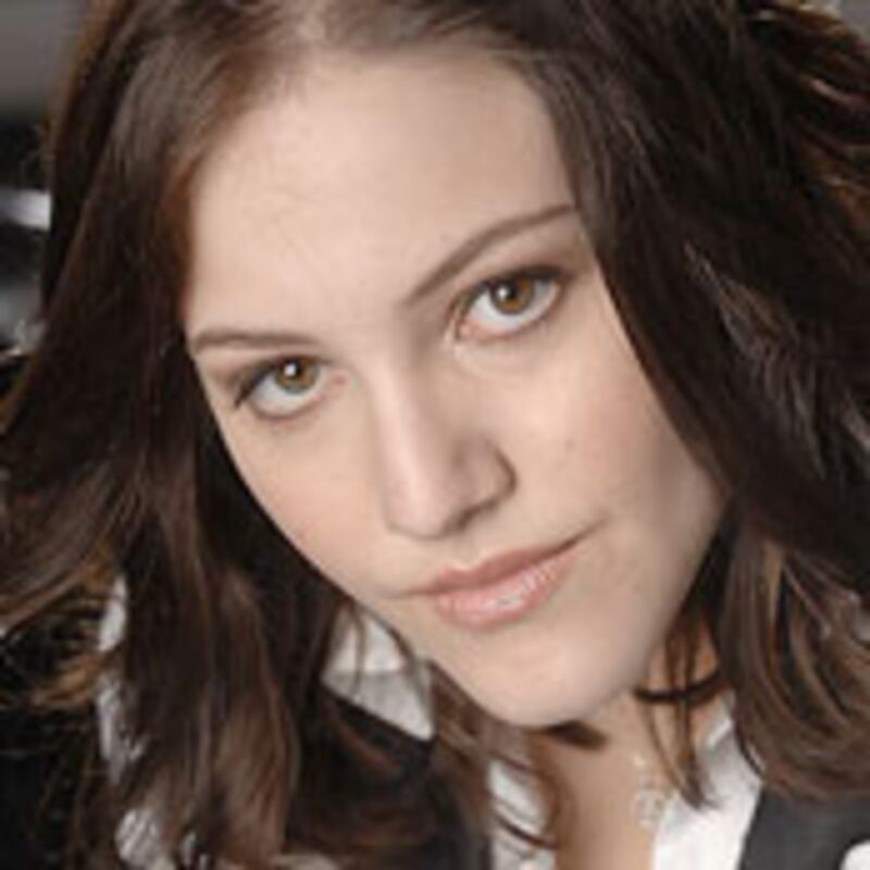 articles/2009/07/01/the-west-coast-gossip-girl/kaplan-hollywood_35138_ruwje1