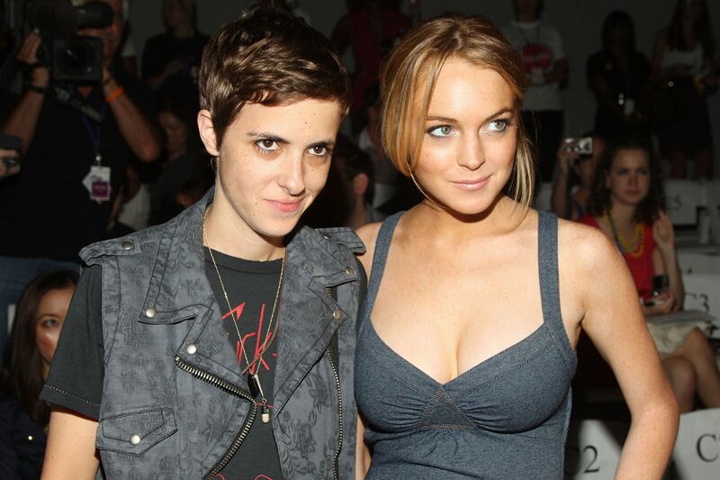 galleries/2012/07/27/gay-for-a-day-tom-hardy-lindsay-lohan-and-more/lindsay-lohan-gay-for-a-day-stars_bqhqac