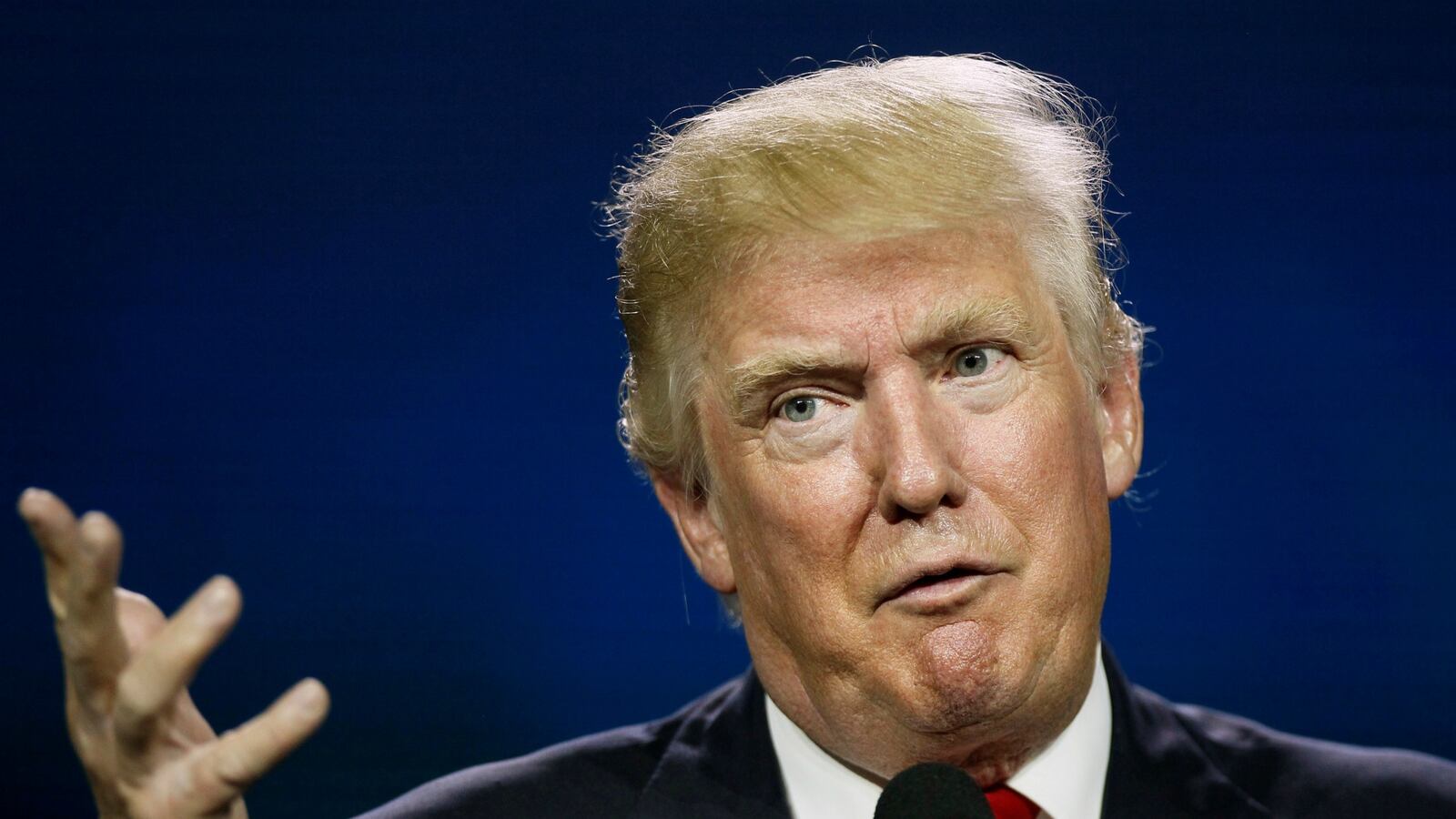 cheats/2016/07/02/trump-uses-star-of-david-in-clinton-attack/160702-trump-star-of-david-cheat_g62yzp