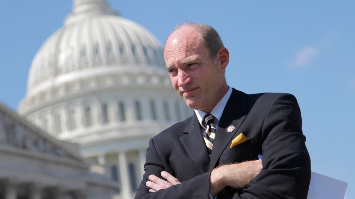 cheats/2012/07/06/rep-thad-mccotter-resigns/thaddeus-mccotter-resigns-cheat_ub964d