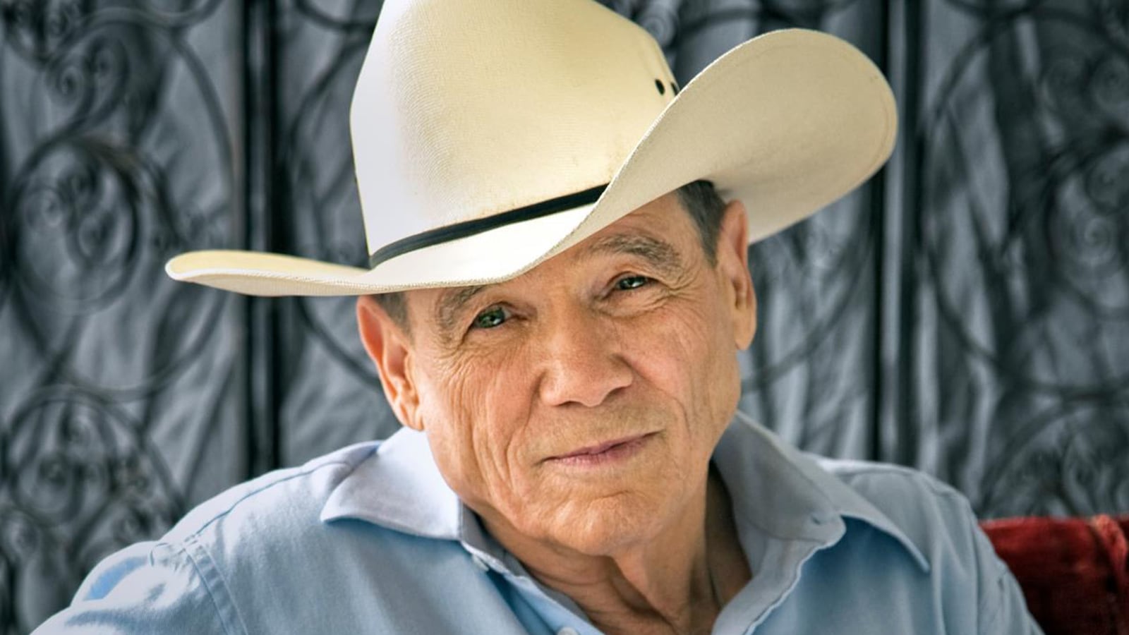 articles/2014/07/20/james-lee-burke-talks-about-his-fiction-history-and-the-american-dream/140719-masciotra-james-lee-burke-tease_hgr9dw