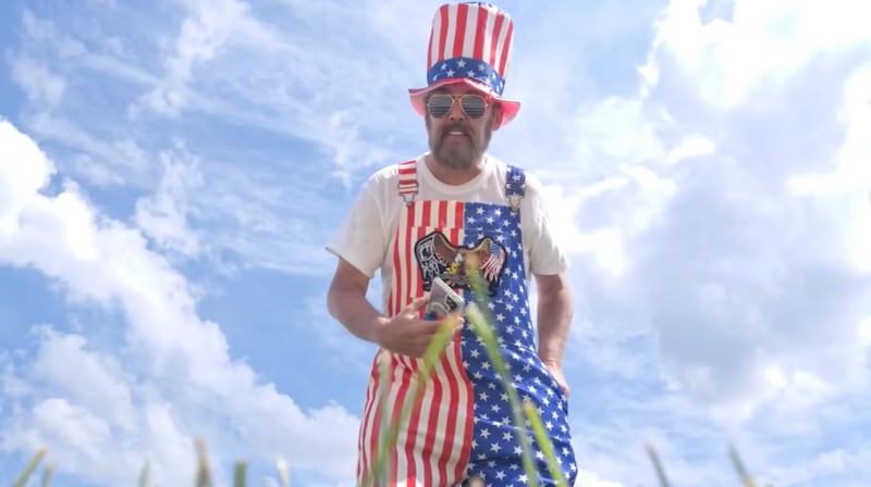 Manny the livestreamer attends Trump's State Fair dressed in patriotic garb.