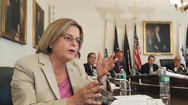 articles/2011/02/20/new-house-foreign-affairs-chair-plays-hardball-on-un-cuba-israel-and-other-issues/mcelwaine-ros-lehtinen_159810_xwbryf