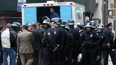 cheats/2009/04/10/students-overtake-new-school/the-new-school-protest_rj9beh