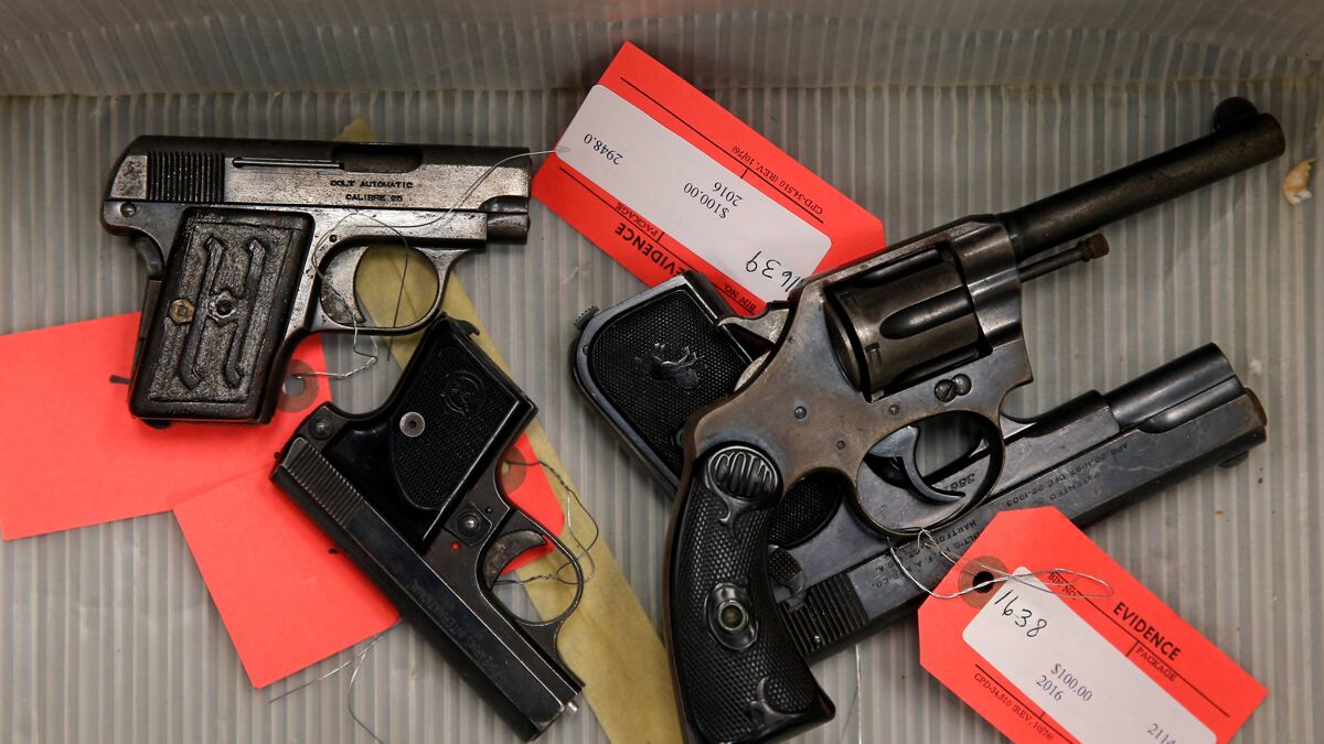 cheats/2017/01/26/six-shot-at-chicago-vigil-for-gunshot-victim/170126-chicago-shooting-cheat_ow7zhl