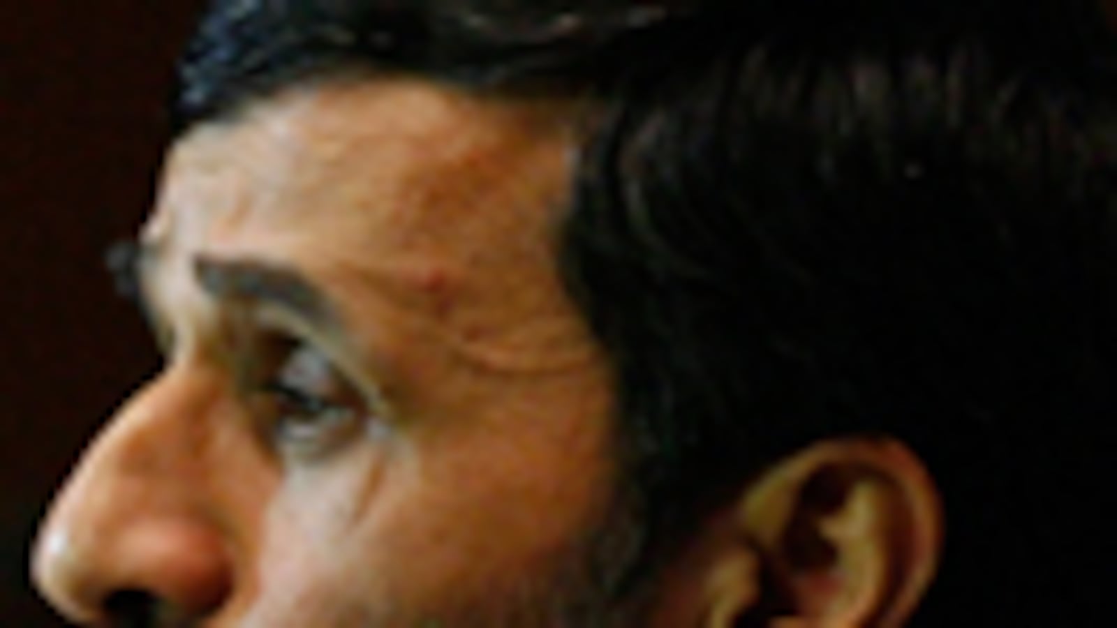 cheats/2011/01/03/ahmadinejad-slapped-in-the-face/memarian-ahmadinejad_143747_cc6koe