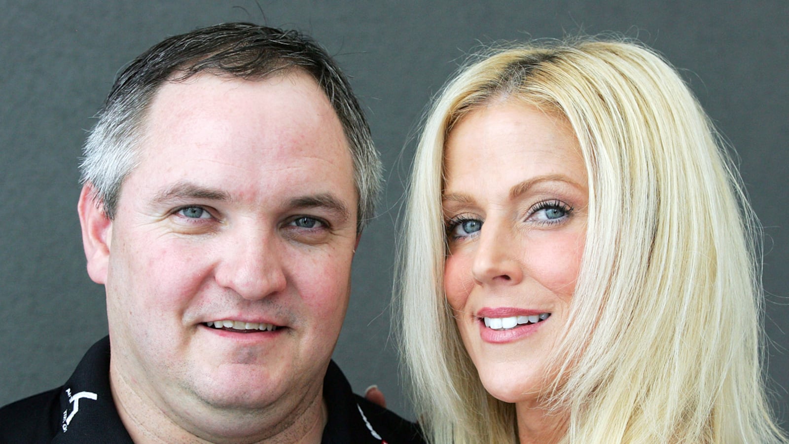 articles/2011/09/15/inside-the-salahi-split-michaele-leaves-tareq-for-journey-guitarist-neal-schon/salahis-breakup-dimond_qtixob