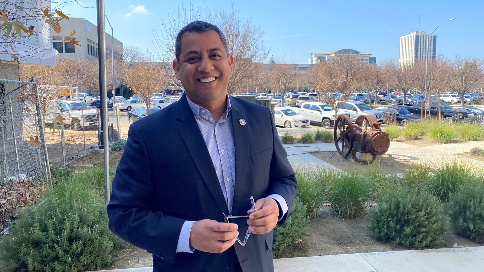 2020-03-03T110357Z_478856220_RC2BCF9TLFTD_RTRMADP_3_USA-ELECTION-LATINOS_n6v8gh