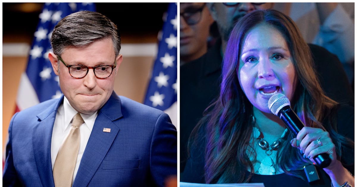 Demokratin im Repräsentantenhaus kritisiert Mike Johnson scharf für seine ...