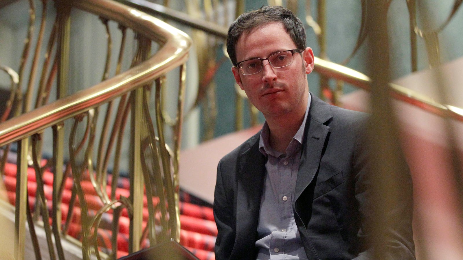 articles/2012/11/10/why-i-started-fivethirtyeight/nate-silver-predictions-book-tease_fjg8sc