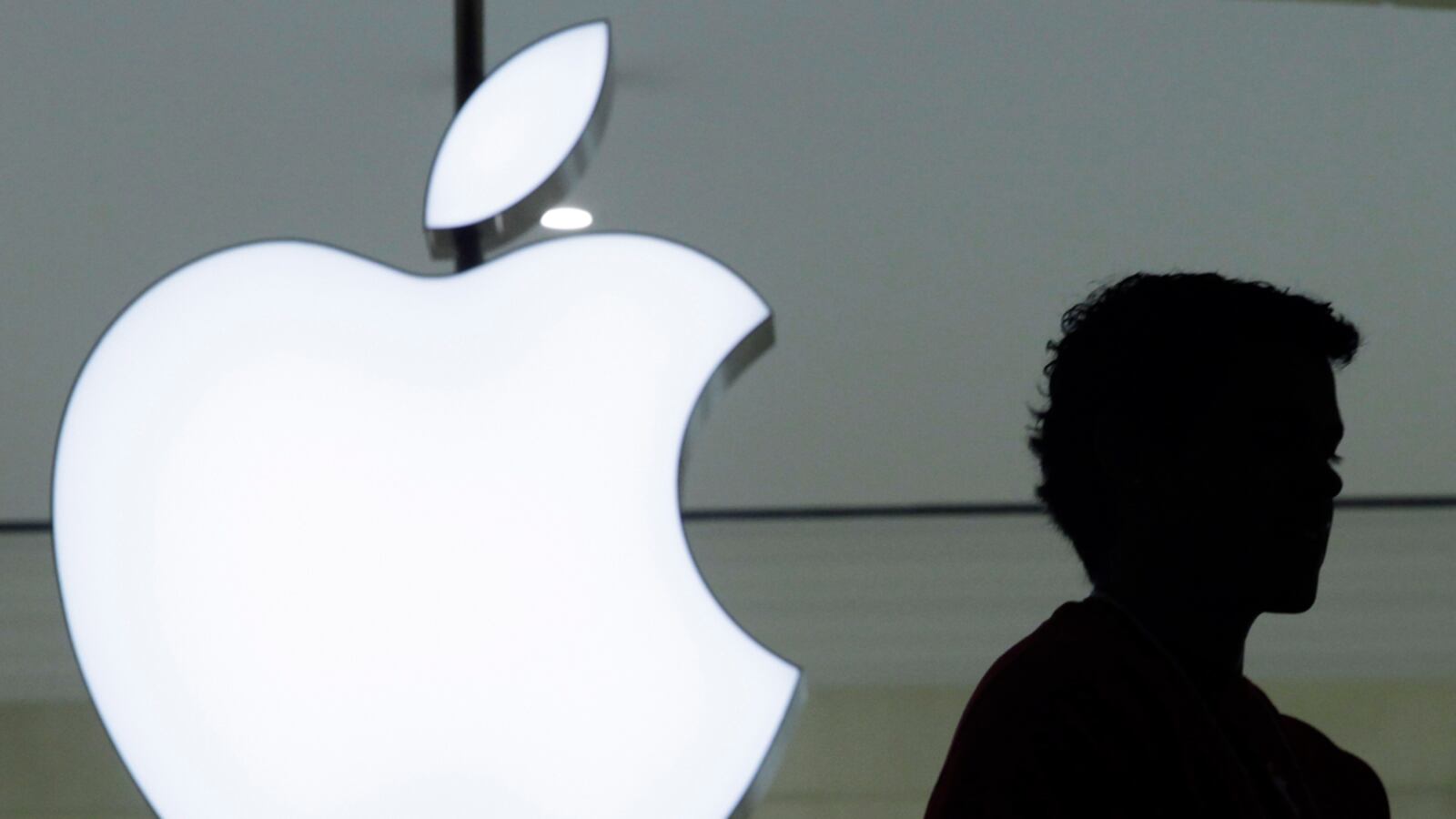 cheats/2011/12/26/apple-researching-hydrogen-powered-phones/apple-better-battery-hydrogen-powered-cs_rwbcb2