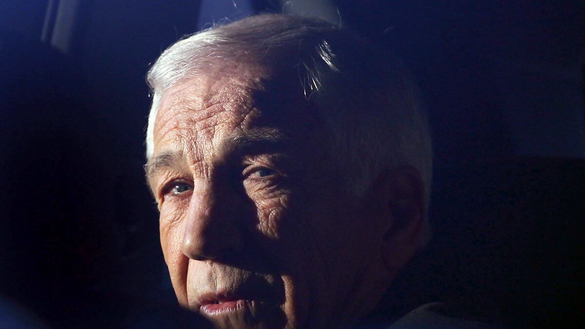 cheats/2012/01/28/sandusky-wants-to-see-grandkids/sandusky-grandchidren-cheat_a4kgbh