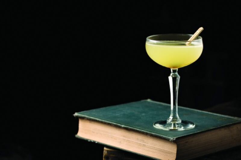 articles/2016/12/01/the-perfect-holiday-cocktails/161129--last-word--cocktail--tease_uyyjrd