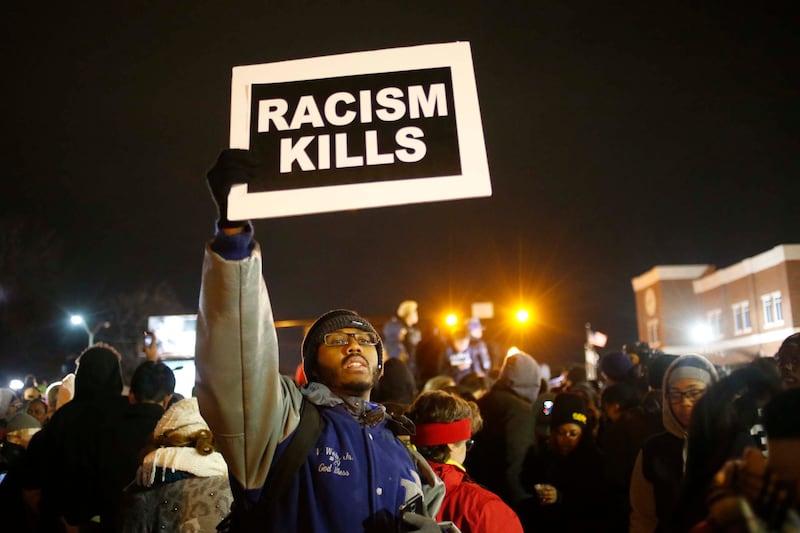 galleries/2014/11/24/fury-at-the-ferguson-decision-photos/141124-ferg-1_gimonb