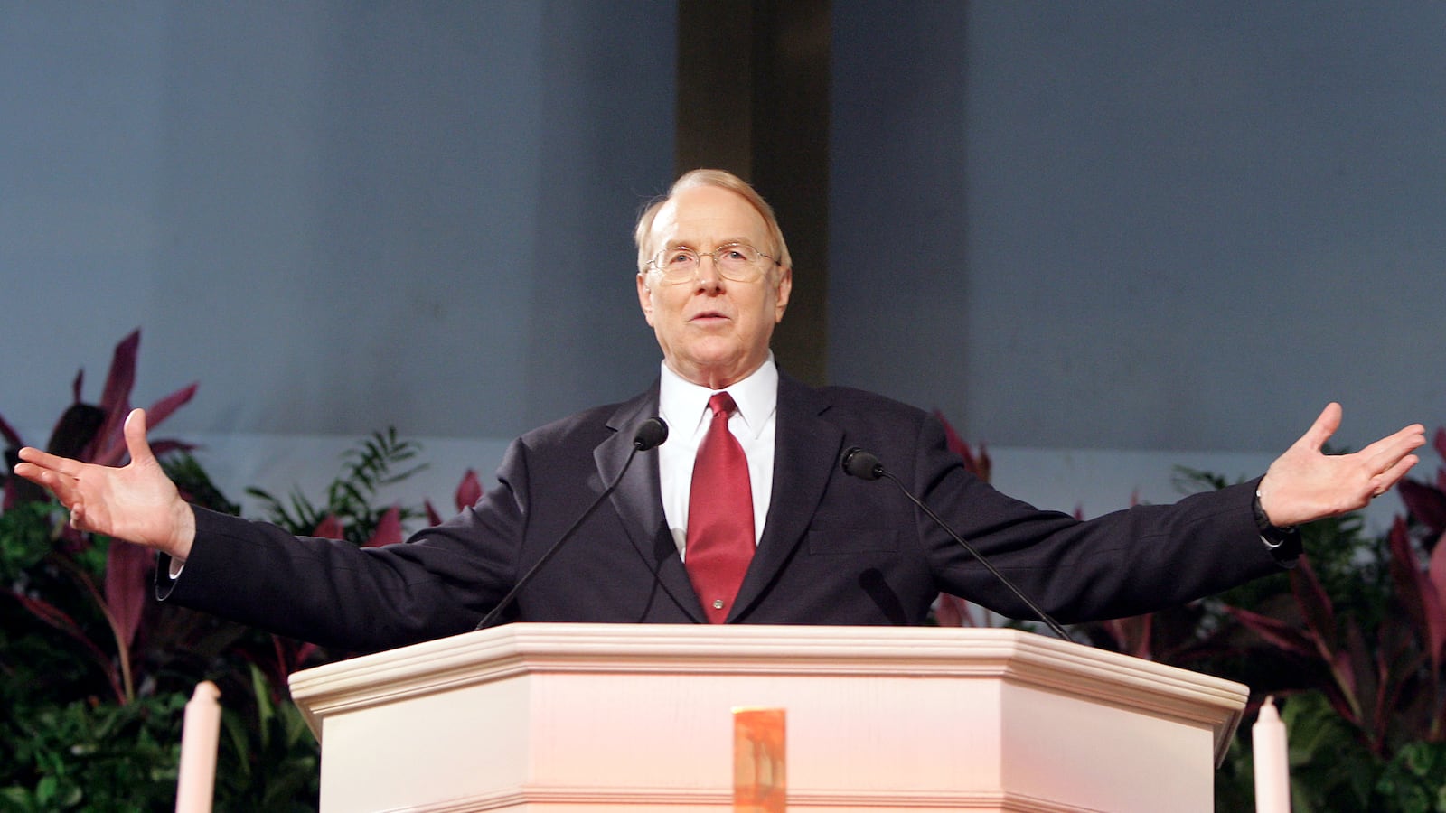 PHILADELPHIA - JANUARY 8: Dr. James C. Dobson, founder and chairman of Focus on the Family, gestures while speaking at the Justice Sunday III rally on January 8, 2006 in Philadelphia, Pennsylvania. Sponsored by the Family Research Council, the rally was held one day before the start of confirmation hearings for Supreme Court nominee Samuel Alito. (Photo by Jeff Fusco/Getty Images)