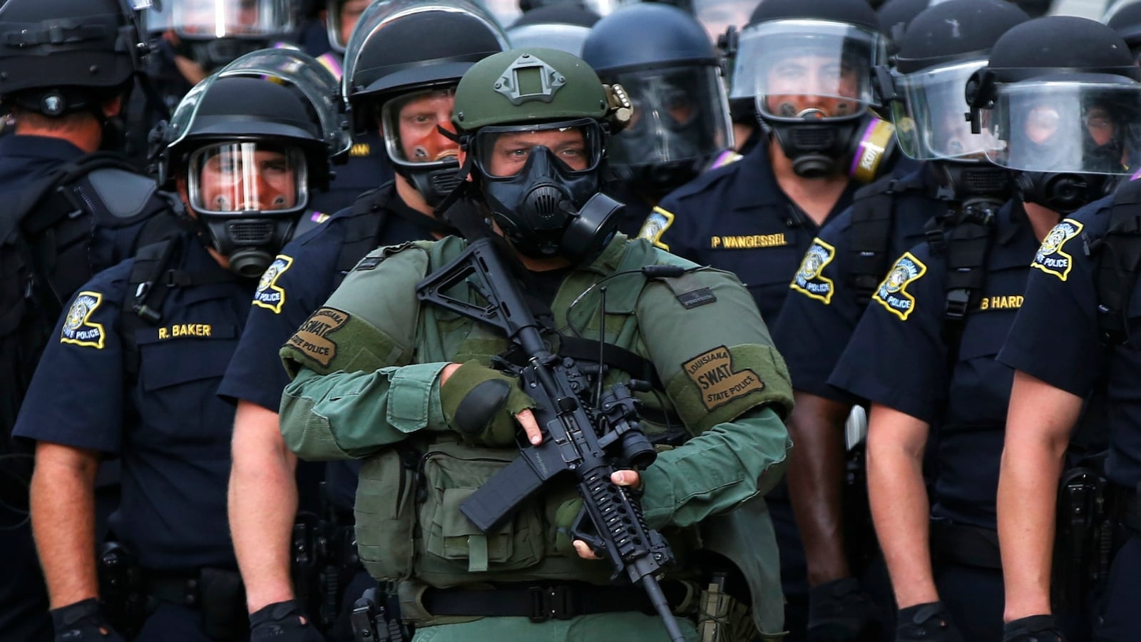 cheats/2016/07/12/police-foil-plot-to-kill-baton-rouge-cops/160712-baton-rouge-cops-cheat_flvx8k