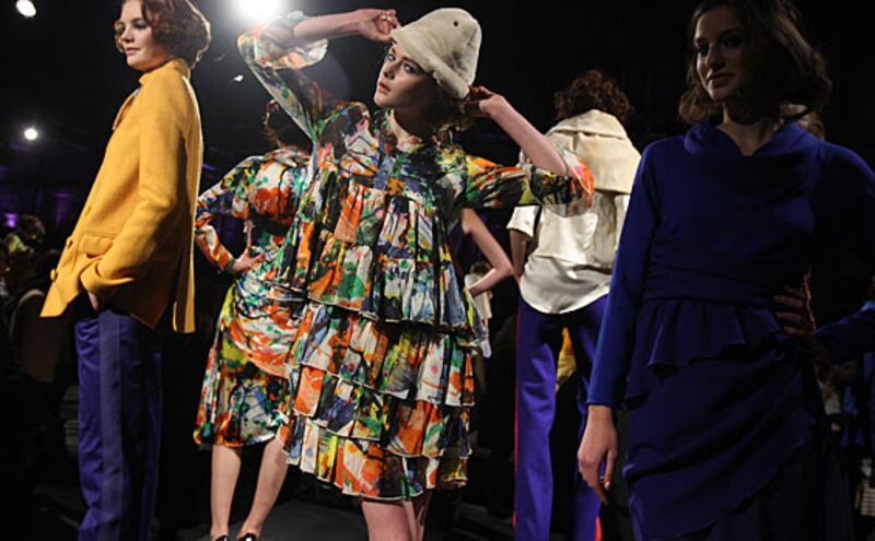 galleries/2009/02/20/kaleidoscope-catwalks/fashion-prints---chris-benz_enwpjh