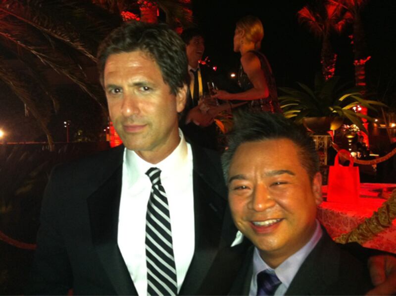 galleries/2011/09/19/emmy-twitter-pics-from-lea-michele-sofia-vergara-and-more-photos/emmy-twitter-pics-levitan_hgfkai