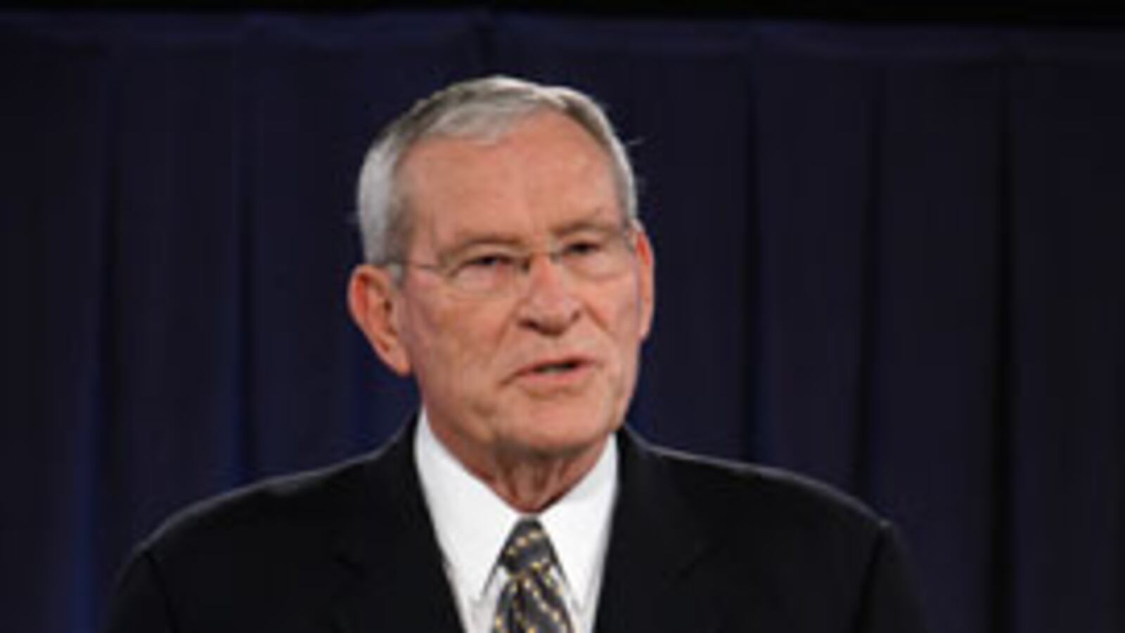 cheats/2010/08/12/gm-ceo-stepping-down/edward-whitacre-jr_kgbb4q