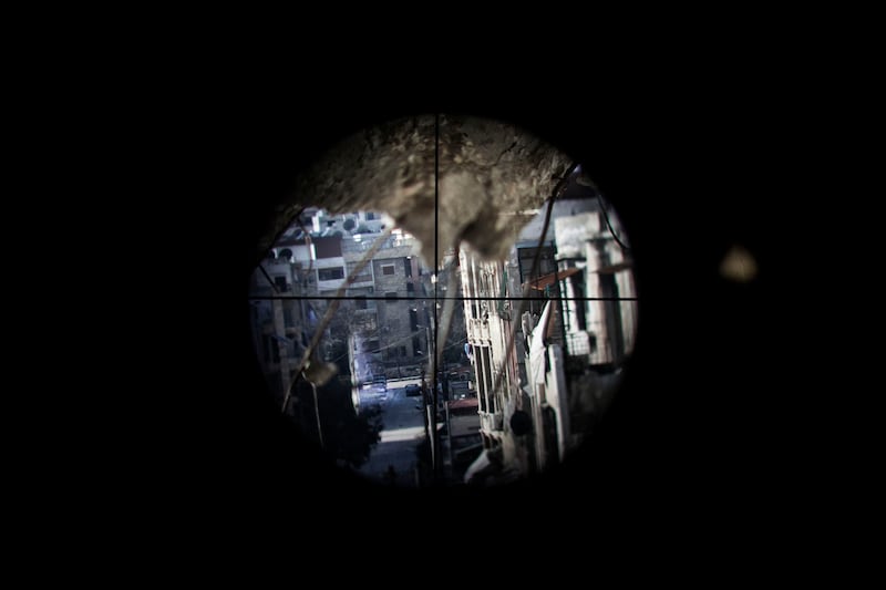 galleries/2013/01/17/battle-of-aleppo-rages-on-inside-the-ravaged-syrian-city-photos/130116-aleppo-syria11-tease_t3rkoi