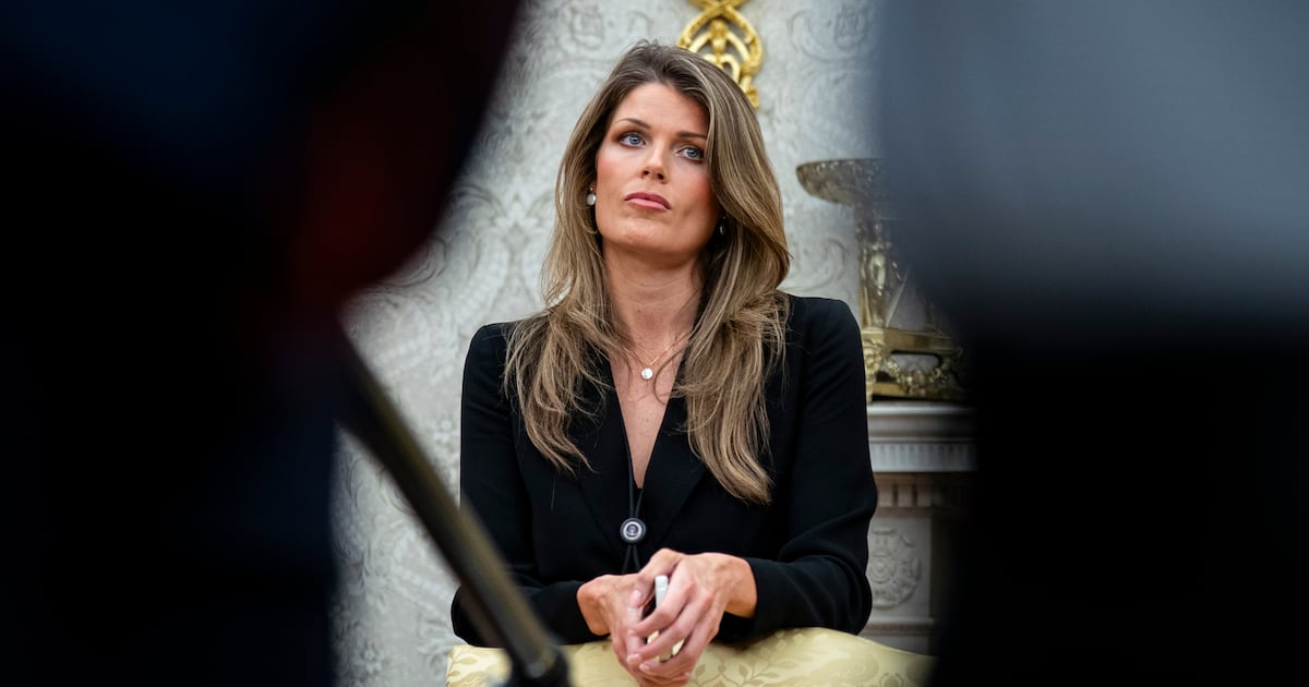 Trump’s Beauty Queen Loses Grip as Job Opens to Applicants