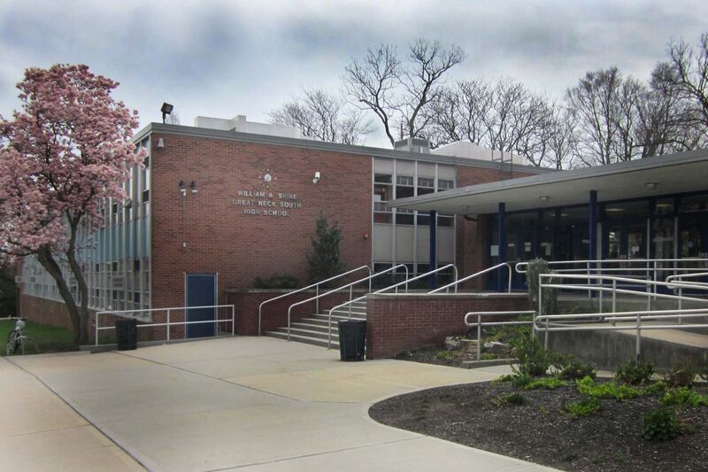 galleries/2013/05/06/top-25-high-schools-northeast/best-high-schools-northeast-great-neck-south_zcx4et