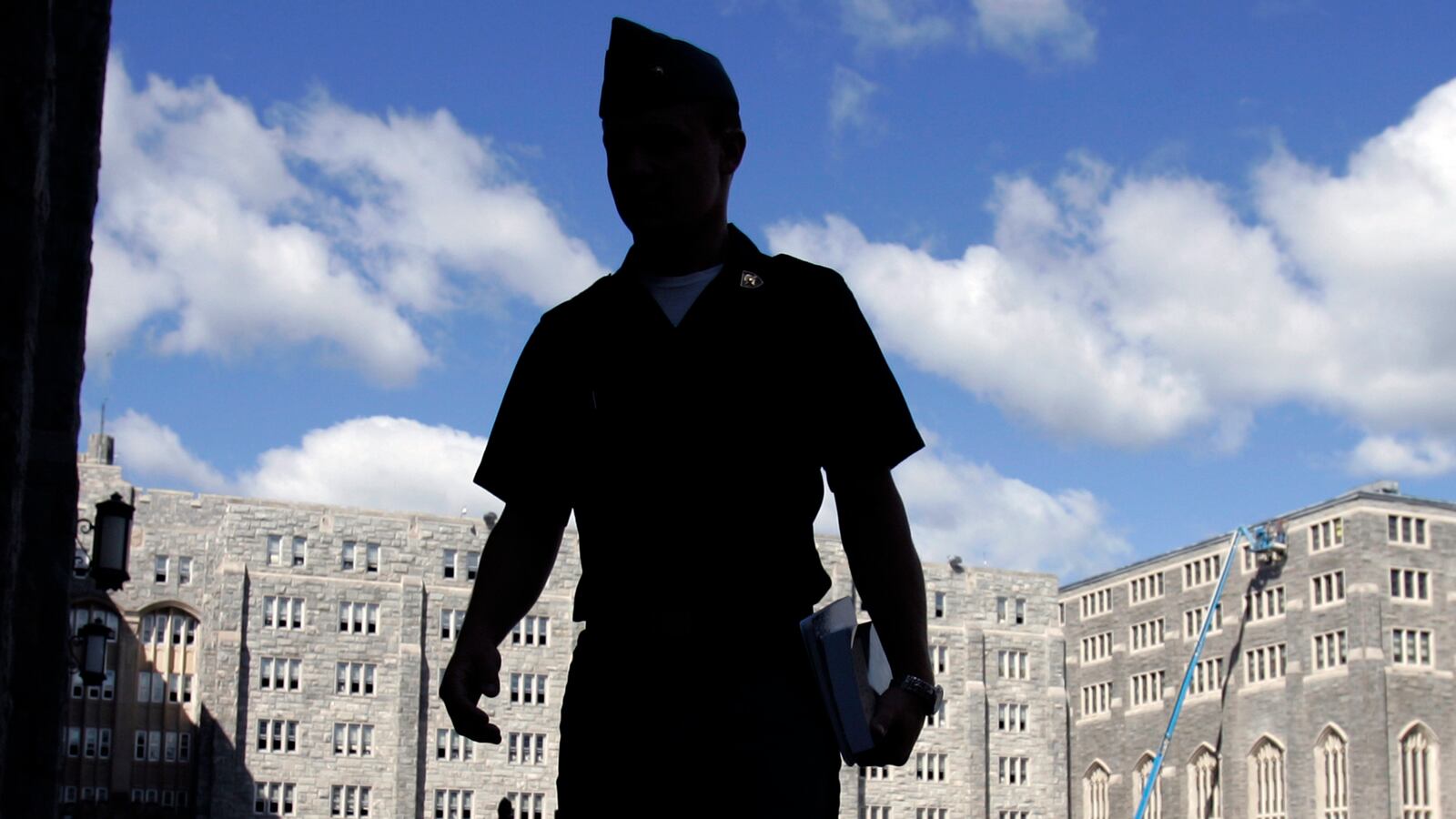 articles/2013/05/10/it-s-time-to-let-jews-muslims-and-sikhs-join-the-military/130509-Singh-Military-Religion-tease_ewlsqa