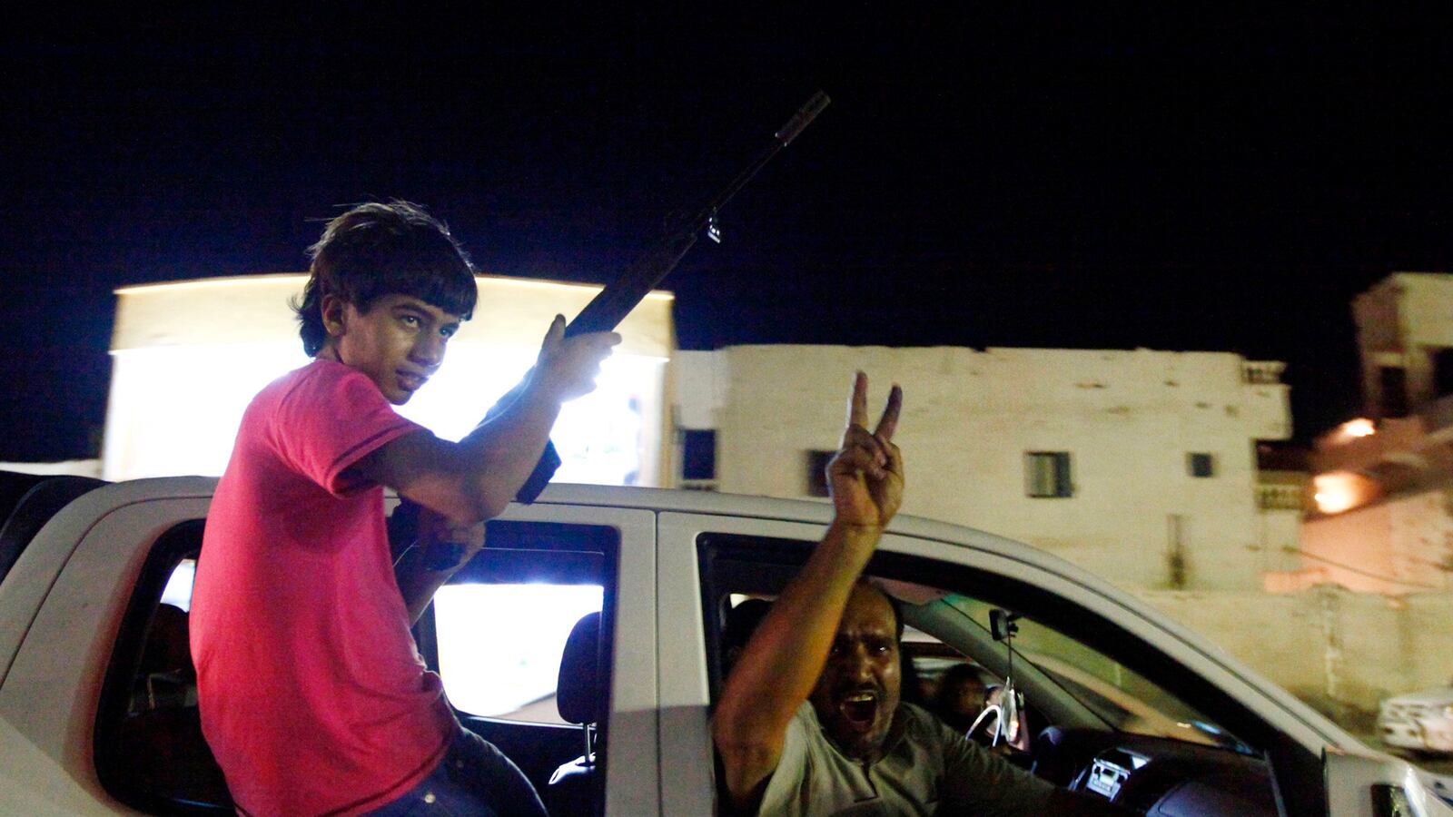 articles/2012/07/12/libya-is-still-riven-by-violence-as-loyalists-and-rebels-alike-keep-killing/dettmer-sirte-post-gaddafi-embed_x0w1cy