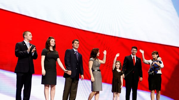 galleries/2011/06/19/gop-candidates-baby-boom/sarah-palin-gop-presidential-candidates-family_uqxeqp