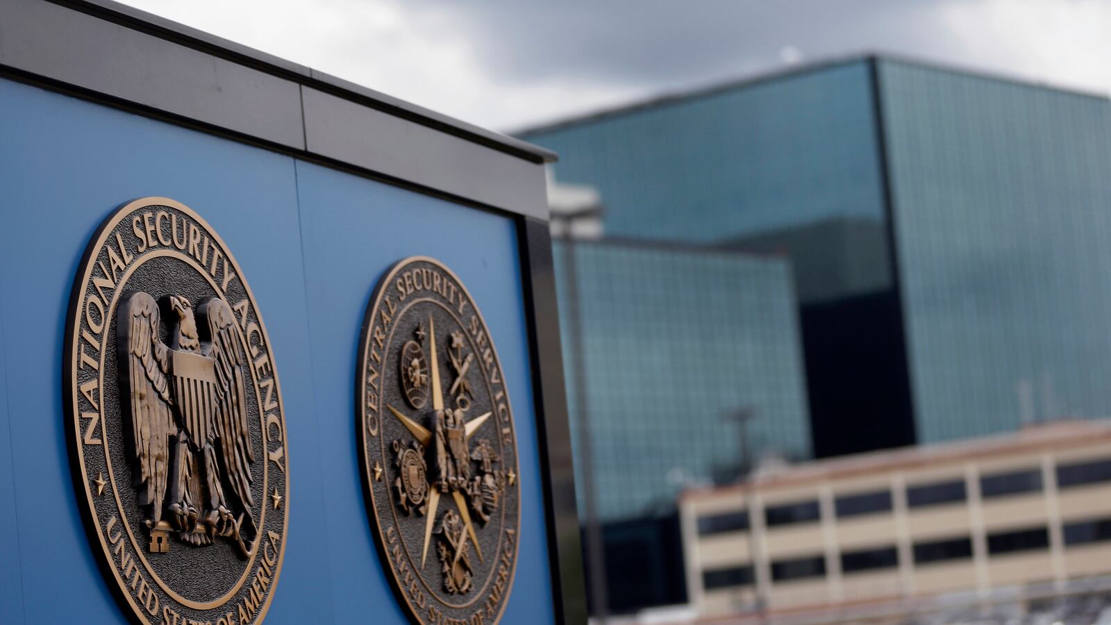 cheats/2014/01/29/defendant-monitored-by-nsa-sues/140123-nsa-cheat_z3drpu