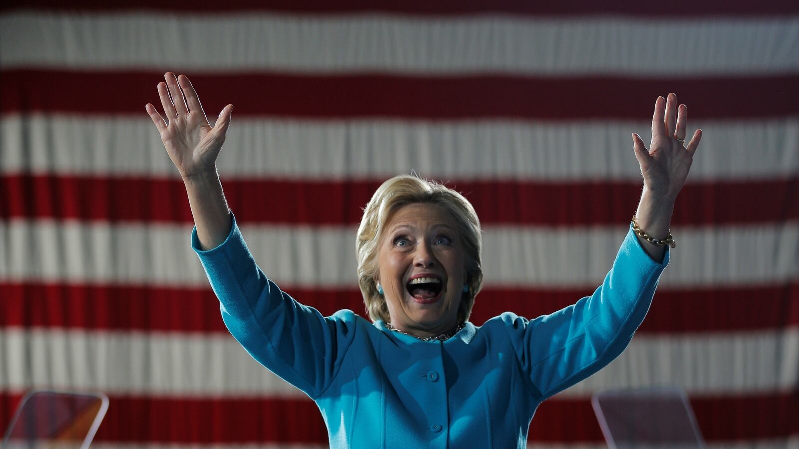 cheats/2016/11/07/clinton-leads-all-pre-election-polls/161107-resnick-happy-hillary-cheat_yjrcnf