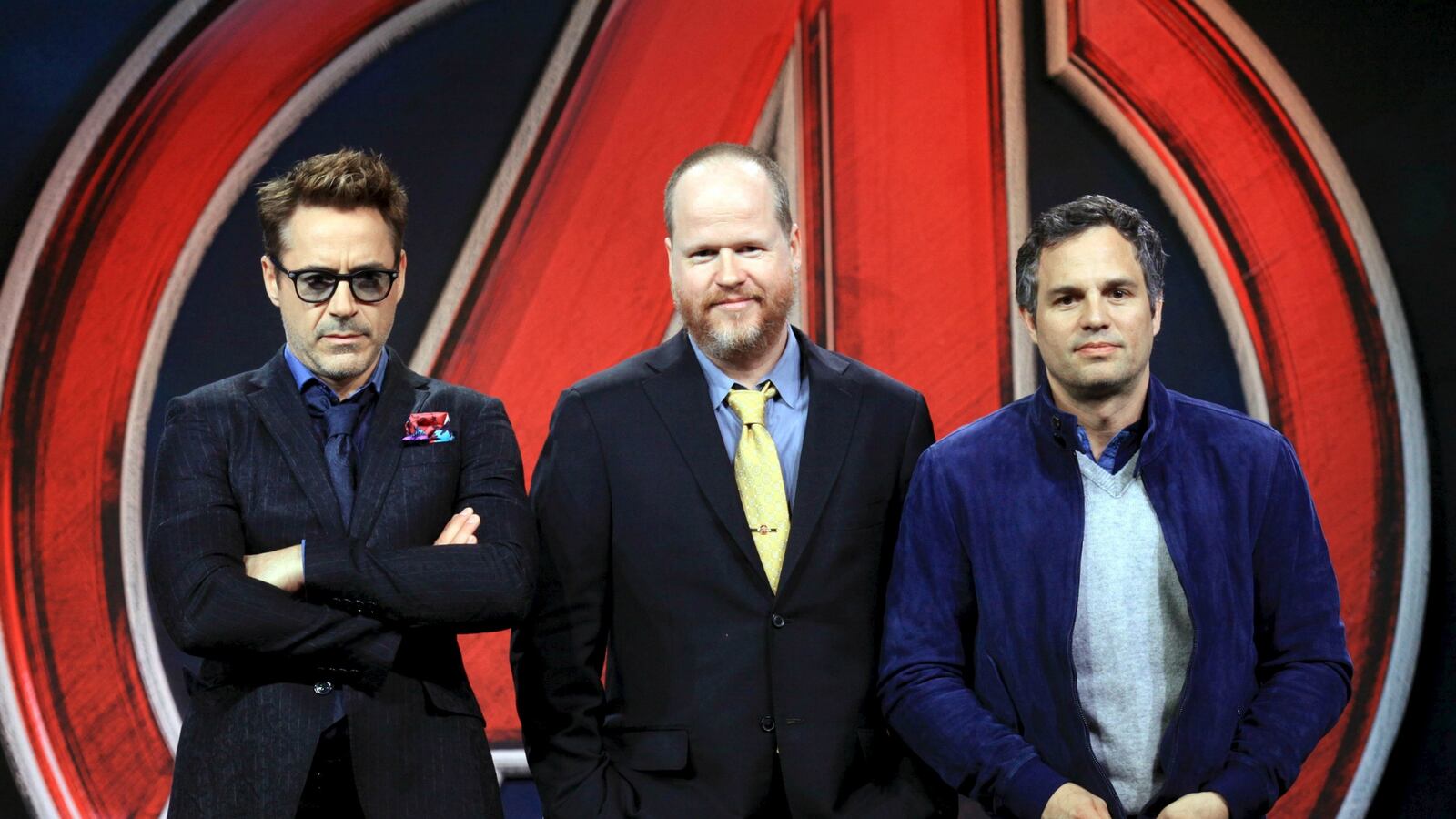 cheats/2015/05/03/avengers-saves-box-office-with-187m/150503-avengers-cheat_qlkl9y