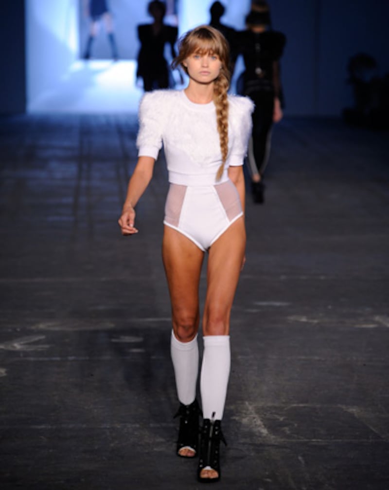 galleries/2009/09/18/10-best-collections-of-fashion-week/fashion-day-3---wang-2_ne2vgg