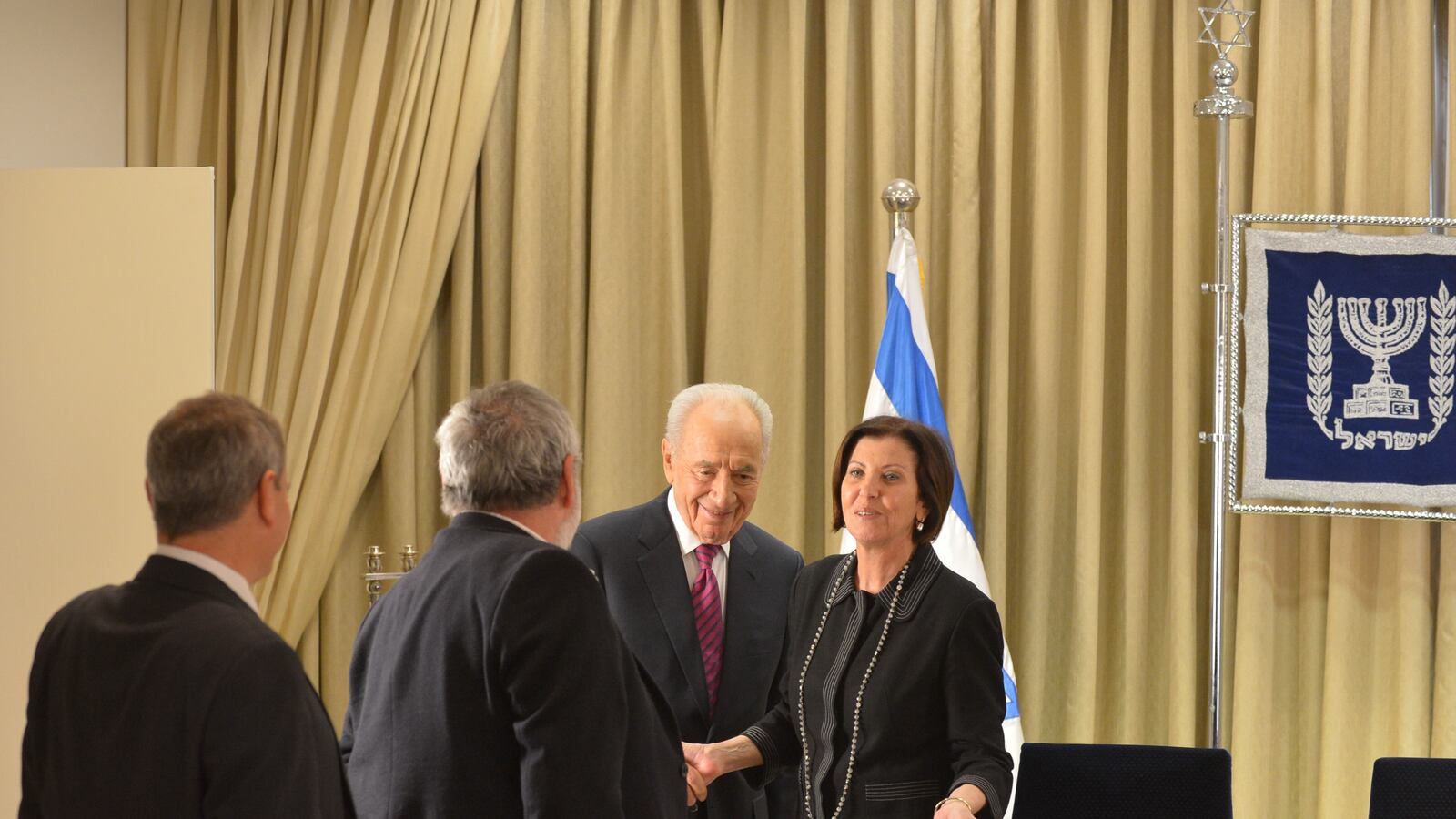 articles/2013/07/02/20-years-after-oslo-what-s-happened-to-the-israeli-left/zehava-gal-on-openz_ri0phk