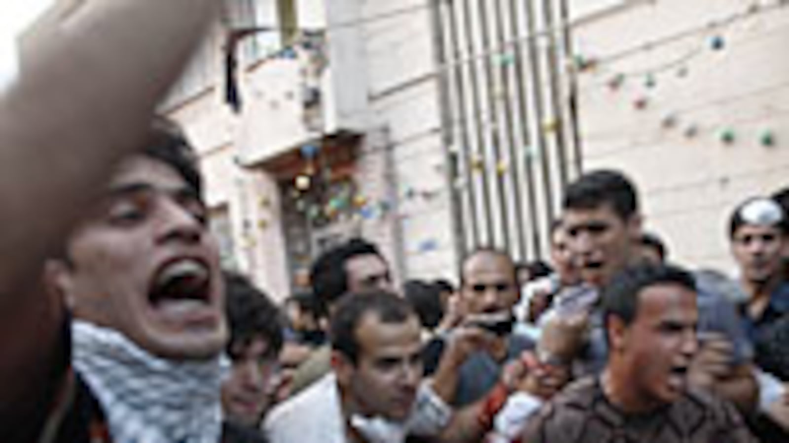 articles/2009/06/18/ahmadinejad-nazi-or-not/crouch-iran-protests_32811_ejxppk