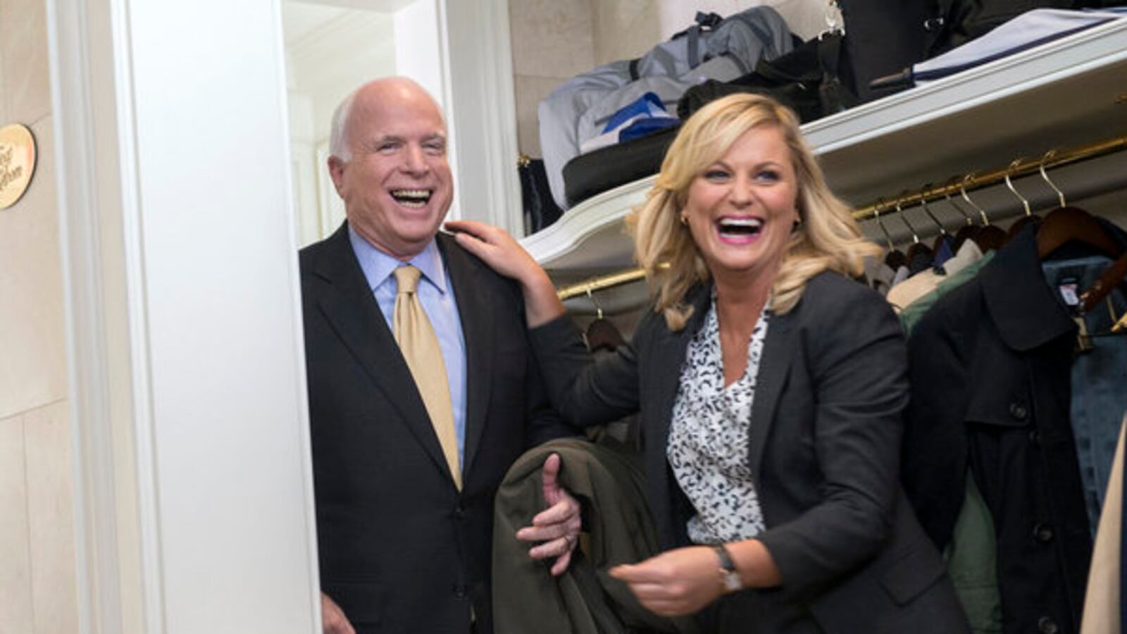 articles/2012/09/21/john-mccain-more-politicos-comedy-sitcom-cameo-wins-fails-video/political-cameos-fallon_koddu5