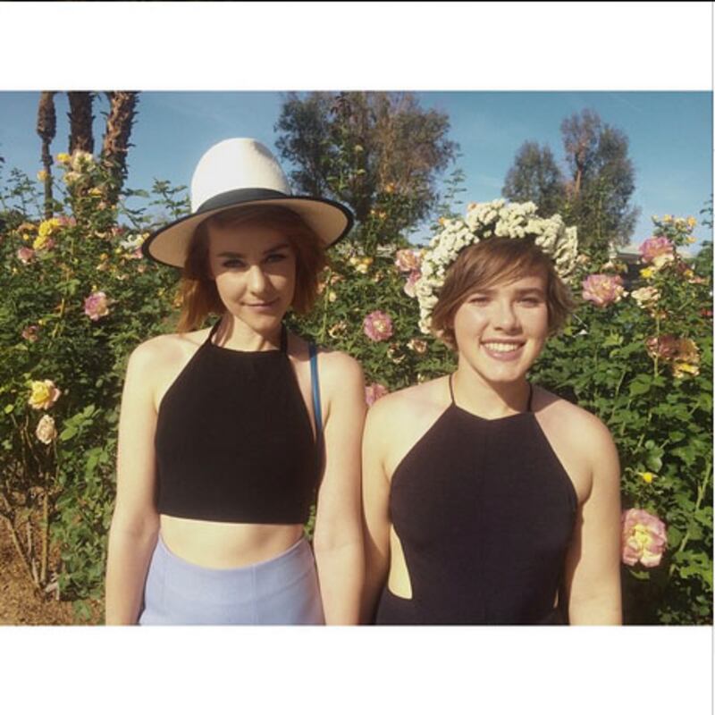 galleries/2015/04/13/famous-people-in-ugly-clothes-photos/150413-celeb-coachella-09_vzyjzy