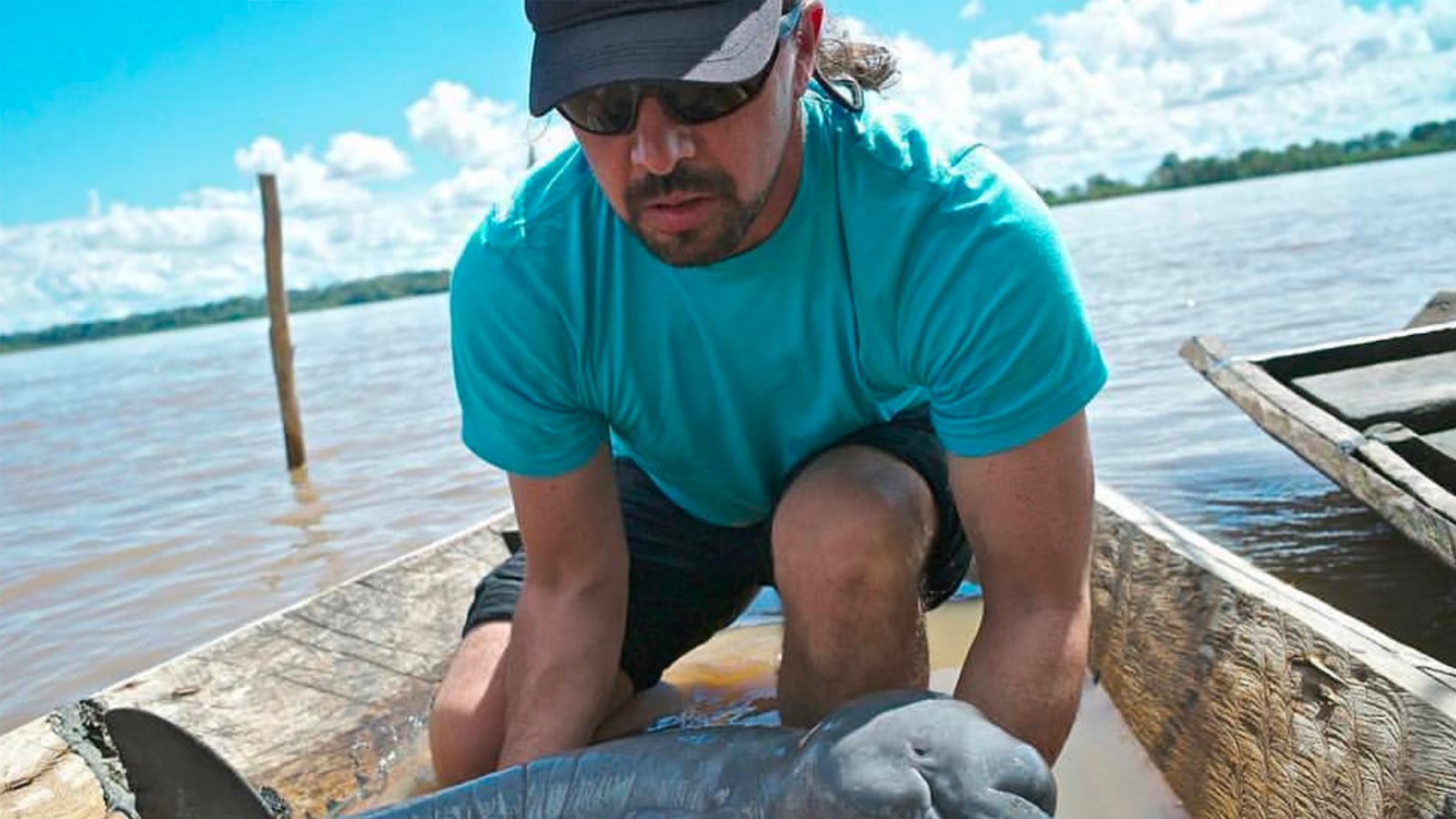 articles/2017/04/22/a-marine-biologist-s-earth-day-plea-to-trump/170420-Trujillo-a-river-below-tease_kmmlfy