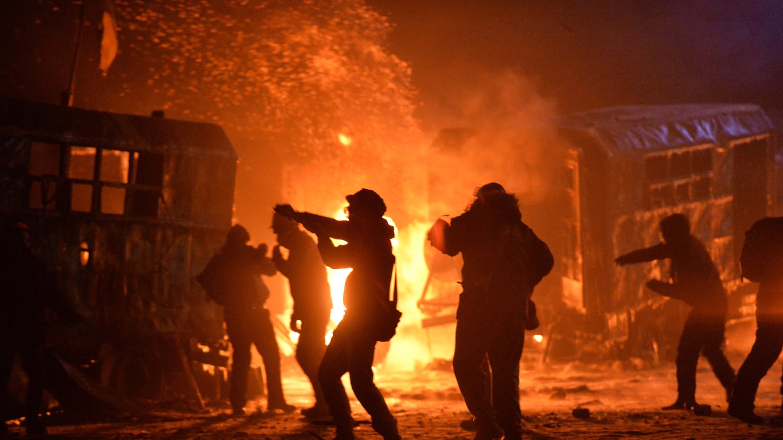 cheats/2014/01/21/ukrainians-clash-with-police/140121-ukraine-cheat_jersag