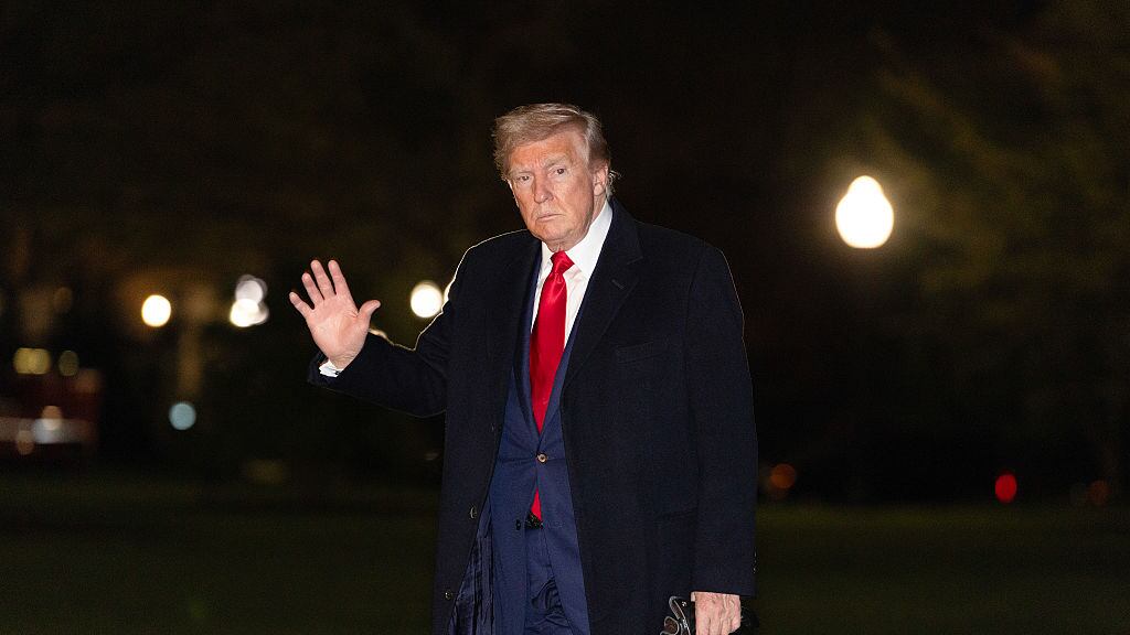 U.S. President Donald Trump walks on the south lawn of the White House on April 13, 2025 in Washington, DC.